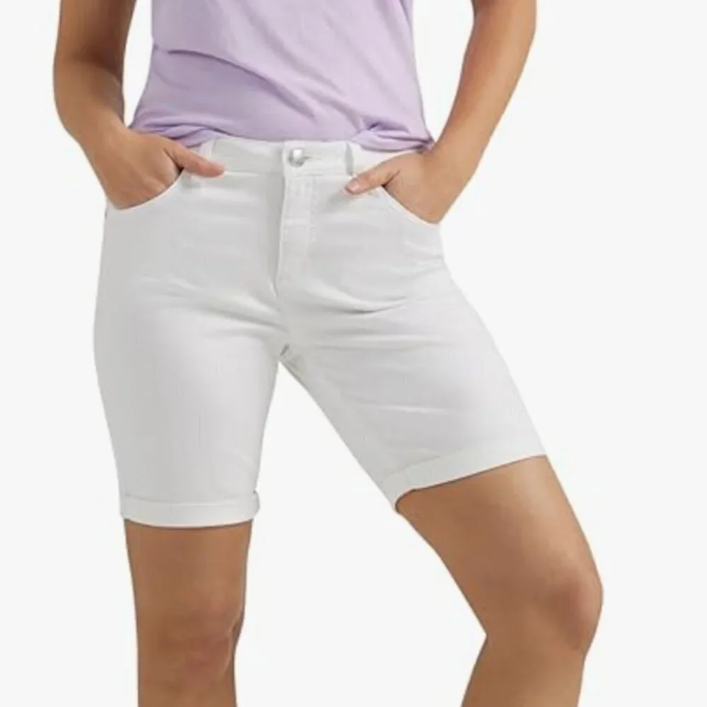 NWT Lee Women's Legendary Rolled Denim Bermuda Short, white, 4